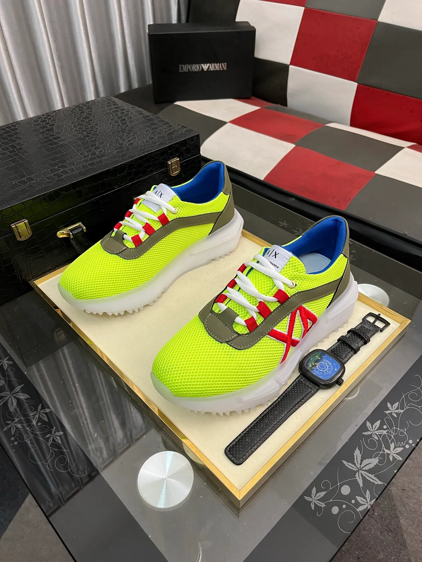 Men's Men's Shoes💰458⌚️⌚️Dior unique modern style sneakers. Counter purchasing 🏃casual leather shoes😍😍 original cowhide leather imported from Italy (refuses to discolor and grind feet) soles: original soles specially provided by the original factory, super cool😍 lace up and walk with wind👍 style design ⚠️ super comfortable and wear-resistant original soles. Just like shooting the real thing 🎬The real thing is better Code number: 38-443️⃣Colors available